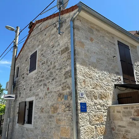 Διαμέρισμα Ajhner